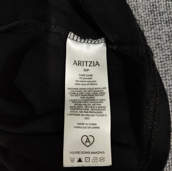 Aritzia Logo T Shirt - Small - Picture 4 of 10
